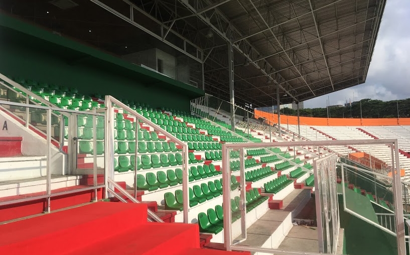 Rénovation du stade Félix h